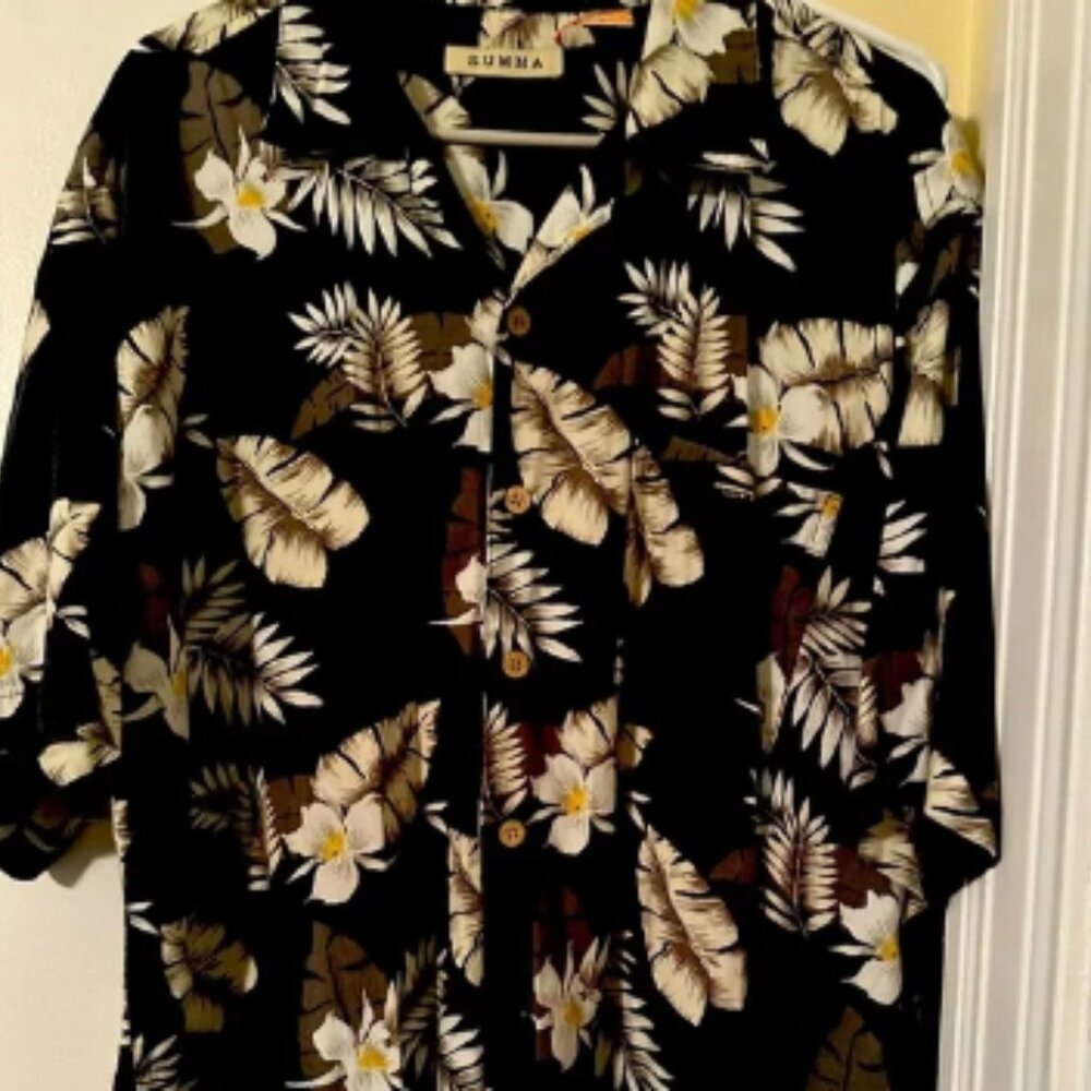 Vintage Men’s Size Large Shirt button down with vibrant colors EUC